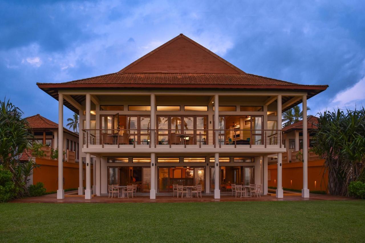 Serene Pavilions Wadduwa Exterior photo